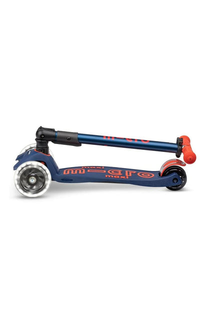 Micro Maxi Scooter Deluxe Foldable 3 Tekerlekli Scooter LED Navy